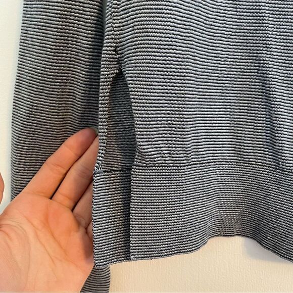 Theory Hanelee Feeder Striped Cardigan Cropped - Picture 8 of 12